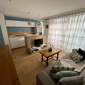 Appartement Studio 30 M2 Hyper Centre, Neuf, Parking Gratuit, 3 étoiles, Cannes